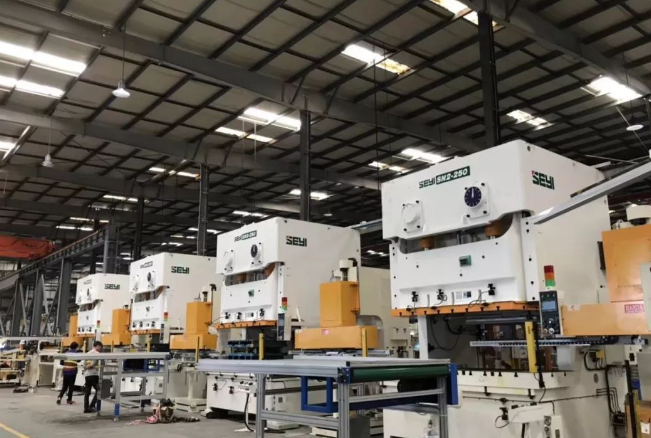 壓力機及自動送料系統(tǒng)現(xiàn)狀及發(fā)展趨勢